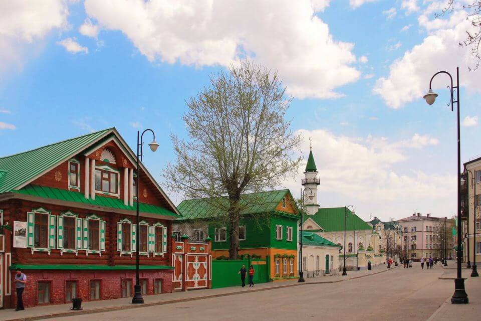 Казань вчера и сегодня (автомобильная обзорная дневная/вечерняя)